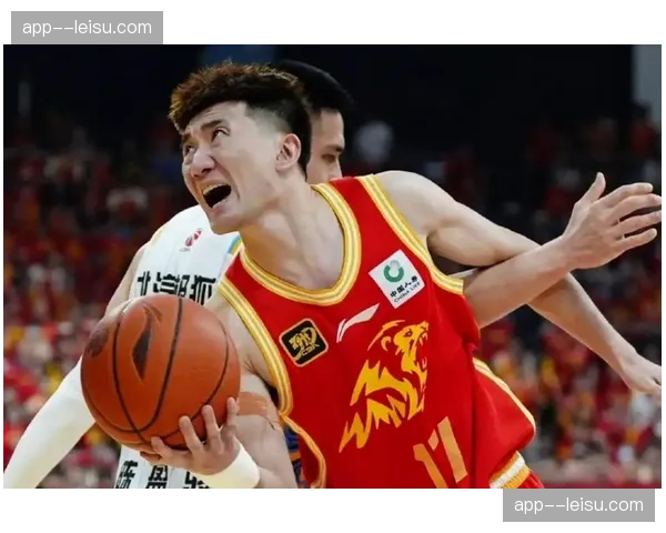 广厦防守体系稳固 场均失分80.7分位列联盟防守效率前列